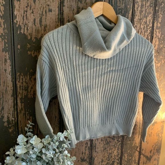 POOF Apparrel Crop Sage Green Turtle Neck Sweater - Picture 3 of 5